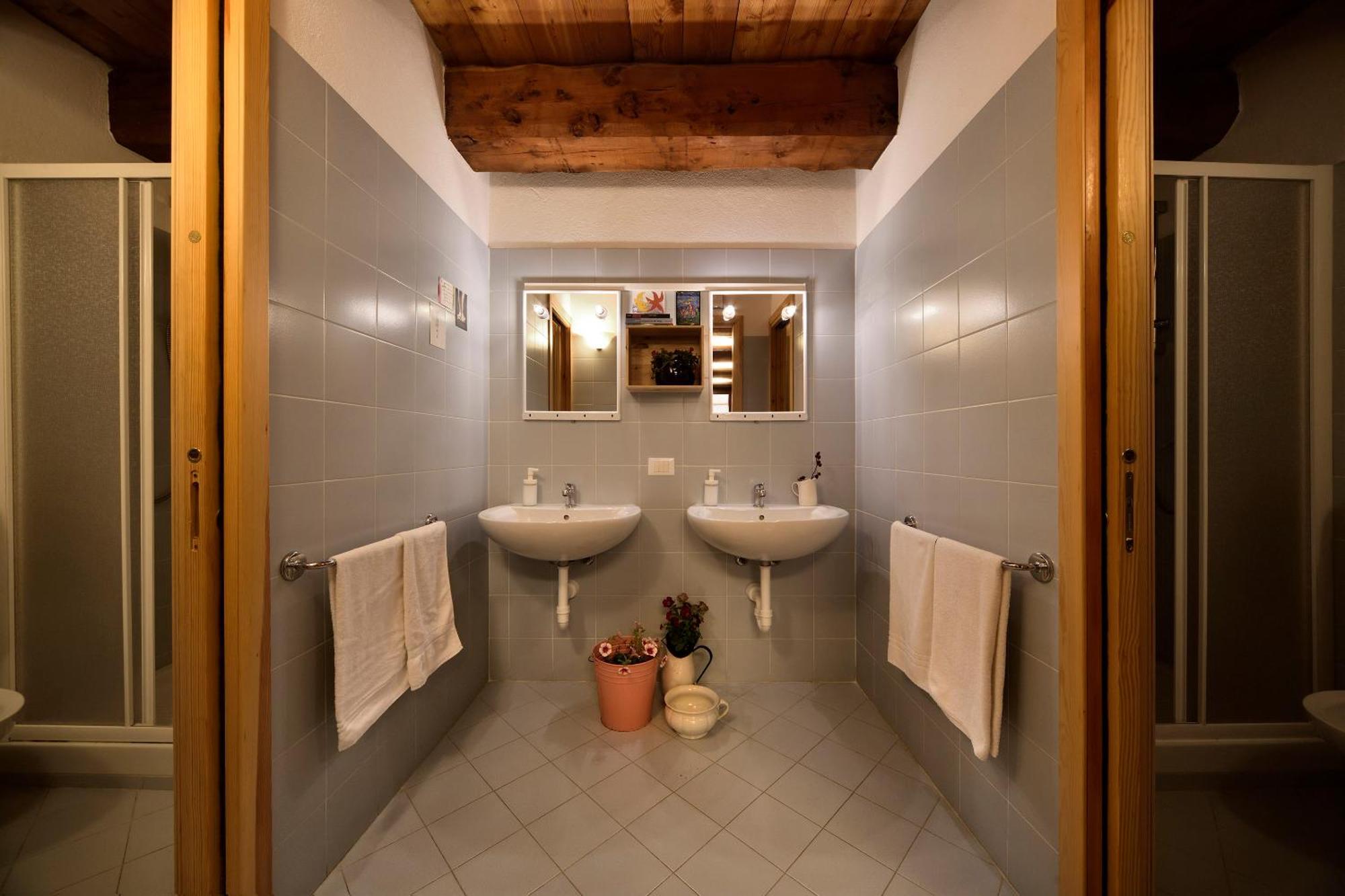 Rifugio Lou Lindal Hotell Canosio Eksteriør bilde