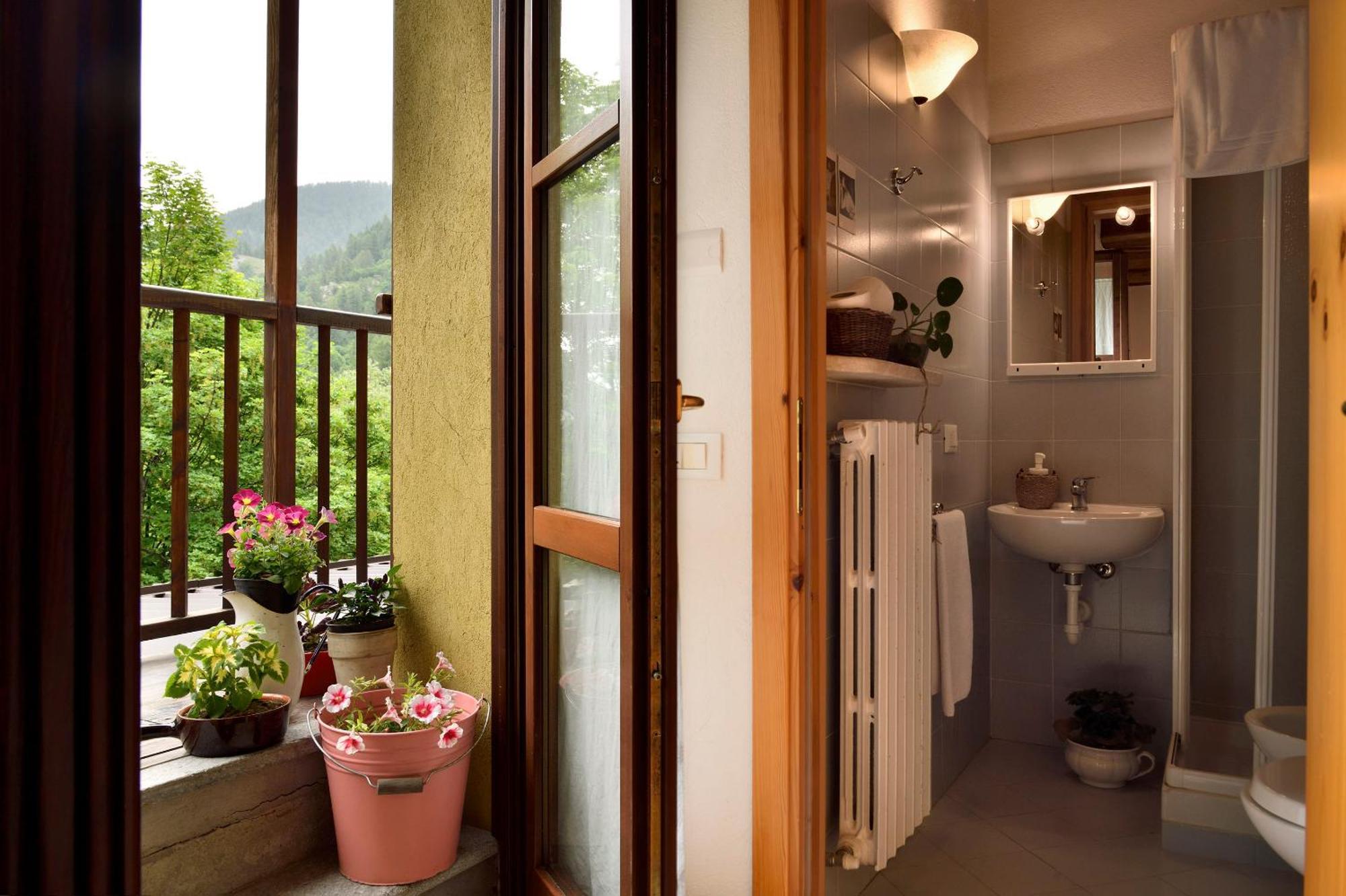 Rifugio Lou Lindal Hotell Canosio Eksteriør bilde